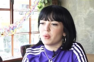 Συγκινεί η Marseaux: "Όταν είσαι 17 χρονών και χάνεις τη μαμά σου είναι σαν να χάνεις τη γη κάτω από τα πόδια σου"