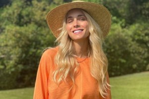 Με κασκόλ του Ολυμπιακού ο Γιώργος Λιάγκας: "Αυτό που έζησα χθες με τα παιδιά μου... έκλαιγα 10 λεπτά" - εικόνα 2