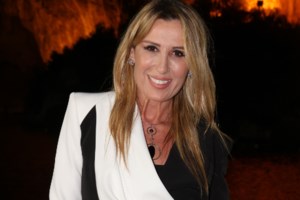 Το νέο στιγμιότυπο του Μίλτου Τεντόγλου με την κούκλα μελαχρινή σύντροφό του - εικόνα 2