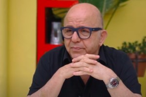 Νίκος Μουρατίδης: "Μου έφερε 1 εκατομμύριο σε μαύρα μπροστά μου κι είπα ότι θα το κάνω"