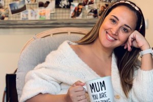 Κλέλια & Άννη Πανταζή | Δείτε τις κοινές αναρτήσεις με τις φουσκωμένες κοιλίτσες τους!