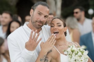 H Ευρυδίκη Βαλαβάνη και o Γρηγόρης Μόργκαν γιορτάζουν την πρώτη επέτειο γάμου τους με αδημοσίευτες φωτογραφίες