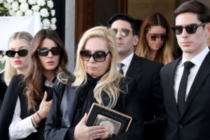 Συγκλονίζει η Έλενα Μακρή Λυμπέρη για τις τελευταίες στιγμές του Αντώνη Λυμπέρη: "Δυο πληγωμένοι άνθρωποι"