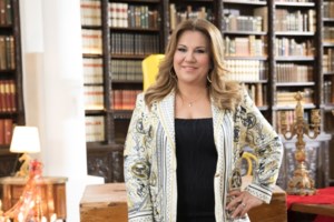 "Cash or Trash" | Γνωρίστε τους "αγοραστές" του νέου show του STAR με τη Δέσποινα Μοιραράκη
