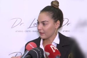 Έξαλλη η Βρισηίδα Ανδριώτου | "Εσύ δεν είχες πάει με τον πρώην της Τούνη, που ήταν και κολλητή σου;" - εικόνα 2