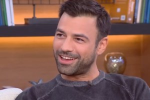 Αντρέας Γεωργίου & Σιμώνη Χριστοδούλου στόλισαν για τα Χριστούγεννα | Η φωτογραφία από το σαλόνι του σπιτιού τους - εικόνα 3