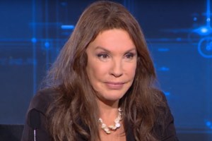 Στο νοσοκομείο με εγκεφαλικό η Βάνα Μπάρμπα - Όλες οι πληροφορίες