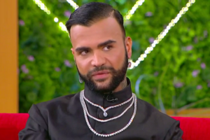 Ο Περικλής Κονδυλάτος μιλά για την αιχμηρή ανάρτηση κατά της Ανθής Σαλαγκούδη