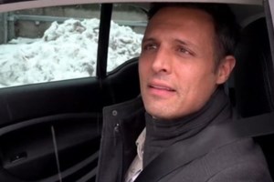 Φαίη Σκορδά σε Σάββα Πούμπουρα: "Δεν ξέρω πόση ώρα βγαίνεις στην Ελένη Μενεγάκη, εδώ σου κάνουμε αφιέρωμα κάθε μέρα"