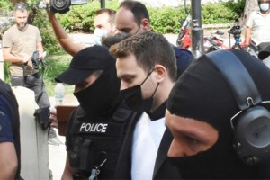 Η έναρξη της έκτακτης εκπομπής "Φως το Τούνελ: Τα πρώτα λόγια της Αγγελικής Νικολούλη