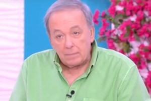 Οι φωτογραφίες της Κωνσταντίνας Σπυροπούλου με τον 1,5 έτους γιο της από τις διακοπές τους το Πάσχα - εικόνα 2