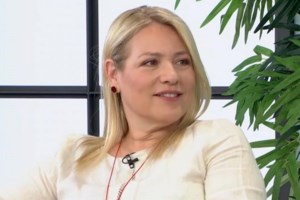 Μαριάννα Τουμασάτου: "Μου λείπει ο Αλέξης Τσίπρας, είναι ένας πολύ έντιμος άνθρωπος" - εικόνα 2