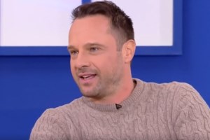 Μέμος Μπεγνής: "Η μεγαλύτερή μου σχέση ήταν 15 χρόνια, δε μπορώ να συγκατοικήσω, θα τρελαθώ" - εικόνα 2