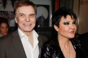 Κατιάνα Μπαλανίκα & Ελένη Ράντου ποζάρουν αγκαλιά 20 χρόνια μετά τις "Σαββατογεννημένες" - εικόνα 2