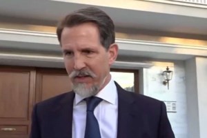 Αυτός είναι ο λόγος της απουσίας της Νίνα Φλορ από τον γάμο του Νικόλαου και της Χρυσής Βαρδινογιάννη