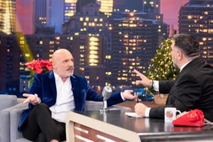 Άφωνος ο Νίκος Μουτσινάς με την τηλεφωνική παρέμβαση: "Μου έχεις ανάψει φωτιές" - εικόνα 3