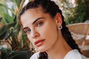 Χριστίνα Μπόμπα & Σάκης Τανιμανίδης | Φθινοπωρινός περίπατος με τα κορίτσια τους! Δείτε τις φωτογραφίες