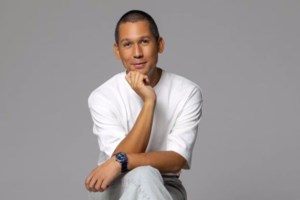 Ο Σωτήρης Κοντιζάς full in love απαθανατίζει τη σύζυγό του