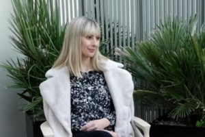 Βίκυ Βολιώτη: Είχα πει ότι "χωρίς την Άννα δεν γυρίζω από την Αιθιοπία" - εικόνα 2