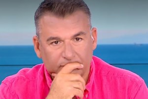 Το μήνυμα της Ελένης Μενεγάκη προς πάσα κατεύθυνση: "Φιλιά"