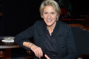 Συγκινεί η Μιμή Ντενίση: "Πόσο αξιαγάπητη, πόσο άτυχη, λυπάμαι πολύ"