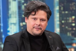 Η πρώτη δημόσια εμφάνιση του Λευτέρη Χαρίτου με τη νέα του σύντροφο