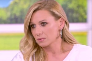 Η Κατερίνα Καραβάτου αναχώρησε για την Τουρκία λίγο πριν από την πρεμιέρα του Power of Love