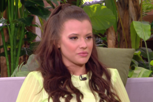 Λάουρα Νάργες | Η νέα φωτογραφία με φουσκωμένη κοιλίτσα: "Είναι ίσως η πρώτη φορά που δεν ρουφιέμαι"