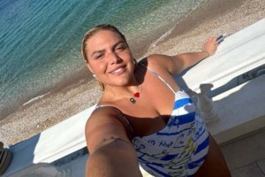 Χαρμόσυνα νέα για τη Δανάη Μπάρκα - εικόνα 2