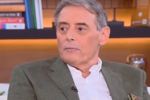 Επέστρεψε στην "Κοινωνία Ώρα Mega" τέσσερις μήνες μετά το σοβαρό ατύχημα που την καθήλωσε στο κρεβάτι - εικόνα 2