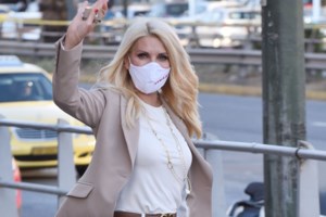 Ελένη Μενεγάκη | Αυτά είναι τα τρία πρόσωπα που θέλει στη νέα της εκπομπή