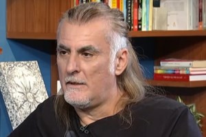 Πυξ Λαξ: "Φάνηκε πολύ περίεργο που συνεργαστήκαμε με τον Βασίλη Καρρά, αλλά κάναμε πάντα του κεφαλιού μας"
