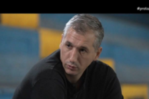 Οικογενειακές διακοπές στη Μύκονο για τον Δημήτρη Διαμαντίδη & τη Βερίνα Χιώτη με τα παιδιά τους