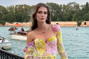 Ο ξέφρενος χορός της Αμαλίας Κωστοπούλου στο bachelorette πάρτι της στο Σαιν Τροπέ