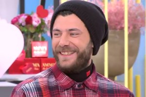 Ο James Καφετζής σχολίασε επικά τη συμφιλίωση Νίκου Μπάρτζη – Αλέξη Παππά