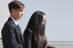 Βίκυ Τσοχατζοπούλου: "Είμαι η μόνη σύζυγος πολιτικού στη σύγχρονη ελληνική ιστορία που υπέστη τόσες διώξεις"