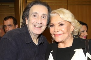 Άγγελος Παπαδημητρίου: "Η απιστία είναι σαν να έφαγες κρυφά ένα γλυκό, αρκεί να προσέχεις να μην κολλήσεις τίποτα"