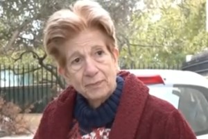 Η στιγμή που ο Μέμος Μπεγνής μαθαίνει on air για τον θάνατο του Μανούσου Μανουσάκη - εικόνα 4