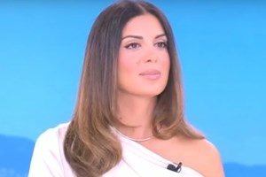 Σταματίνα Τσιμτσιλή: "Άμα δεν το σηκώσω, θα με πάρει 10 φορές" - εικόνα 2