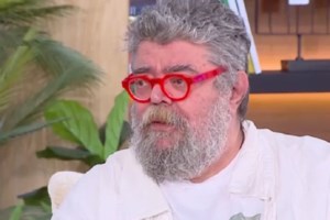 Σταμάτης Κραουνάκης: "Δεν θέλω ούτε να μου τον δούνε, ουδείς εξ' αυτών - Η φιλία, φιλία και τα δικαστήρια, δικαστήρια"