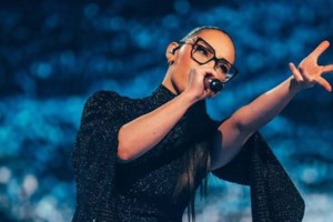 Το μήνυμα της Έλενας Παπαρίζου στην Klavdia λίγες ώρες πριν τον ημιτελικό της Eurovision