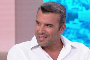 Η επική αντίδραση του Αντώνη Βλοντάκη όταν κατάλαβε πως η κόρη του τον κέρασε