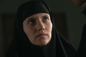 Φωτεινή Παπαθεοδώρου | Γνωρίστε τη πρωταγωνίστρια του "Μαύρου Ρόδου" στο MEGA