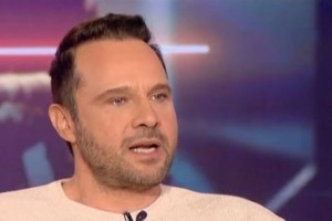 Μέμος Μπεγνής: "Η μεγαλύτερή μου σχέση ήταν 15 χρόνια, δε μπορώ να συγκατοικήσω, θα τρελαθώ"