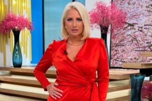 Το επόμενο τηλεοπτικό βήμα της Κατερίνας Παπακωστοπούλου - "Ήταν μια δυσλειτουργική συνεργασία"