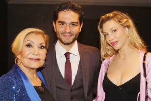 Εκνευρισμένος o Χρήστος Μάστορας με τους δημοσιογράφους και τις ερωτήσεις για τη Μαρινέλλα - εικόνα 2