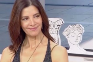 Κατερίνα Λέχου: "Για πολλά χρόνια αναζητούσα την τρυφερότητα που δεν πήρα από τη μαμά μου"