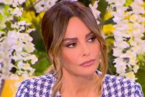 Δανάη Μπάρκα: "Ίσως κάποιοι άνθρωποι δεν θα ‘πρεπε να είναι σε κανένα ψηφοδέλτιο"