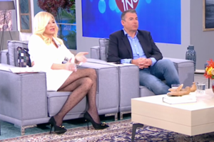 Λύγισε η Έλενα Κρεμλίδου στο "Πρωινό": "Δεν είναι ντροπή να κάνεις σεξ, να φωτογραφίζεσαι γυμνή" - εικόνα 2