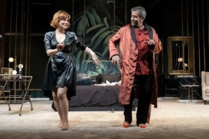 Δάφνη Λαμπρόγιαννη | Αυτή είναι η ηθοποιός που θα την αντικαταστήσει στην παράσταση με τον Σπύρο Παπαδόπουλο